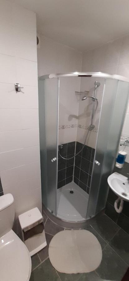 Hotel Felicia Kaluža Eksteriør billede