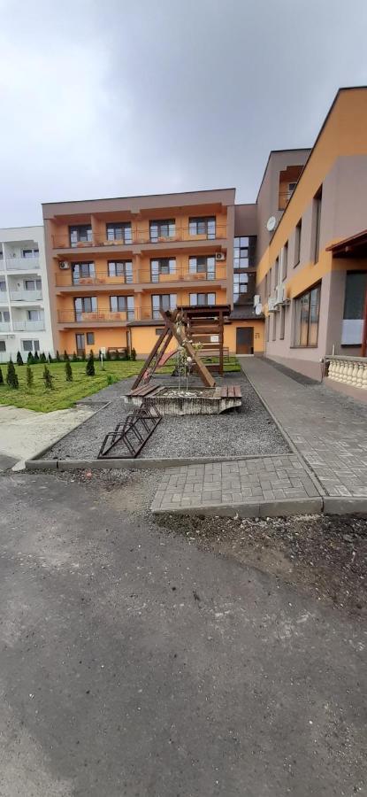 Hotel Felicia Kaluža Eksteriør billede