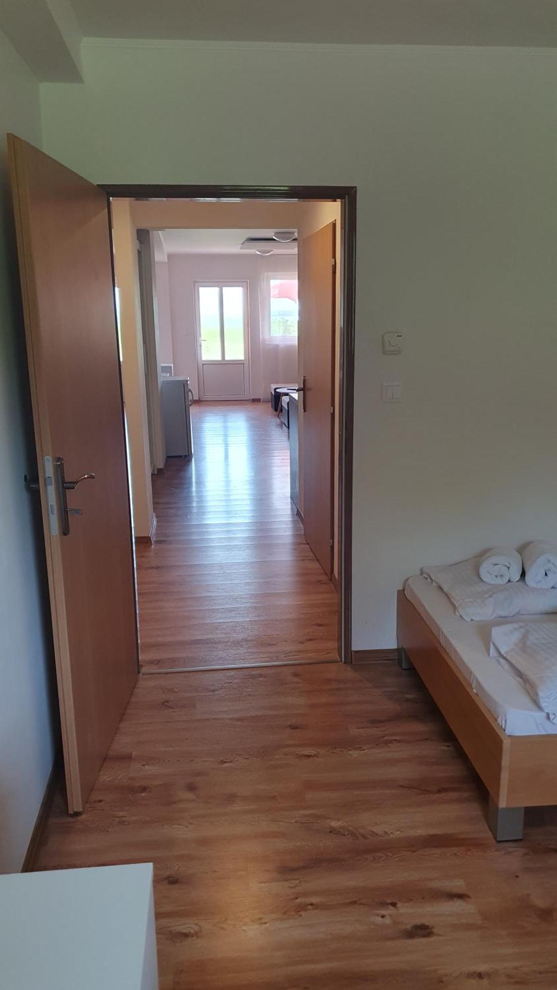Hotel Felicia Kaluža Eksteriør billede